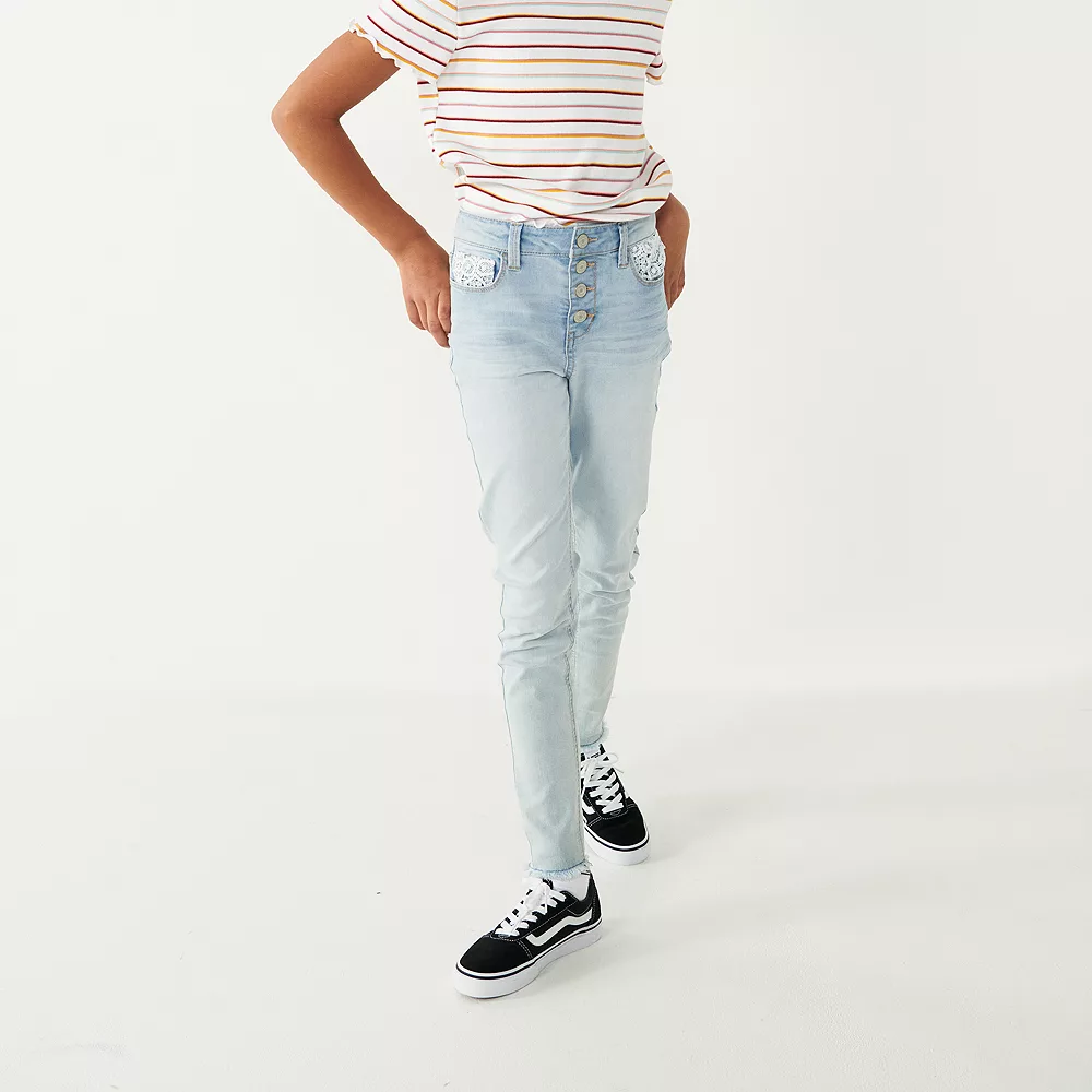 Girls 4-20 SO® Superstar Highrise Skinny Jeans in Regular & Plus Sizes 6 Girls 4-20 SO® Superstar Highrise Skinny Jeans in Regular & Plus Sizes - Image 6