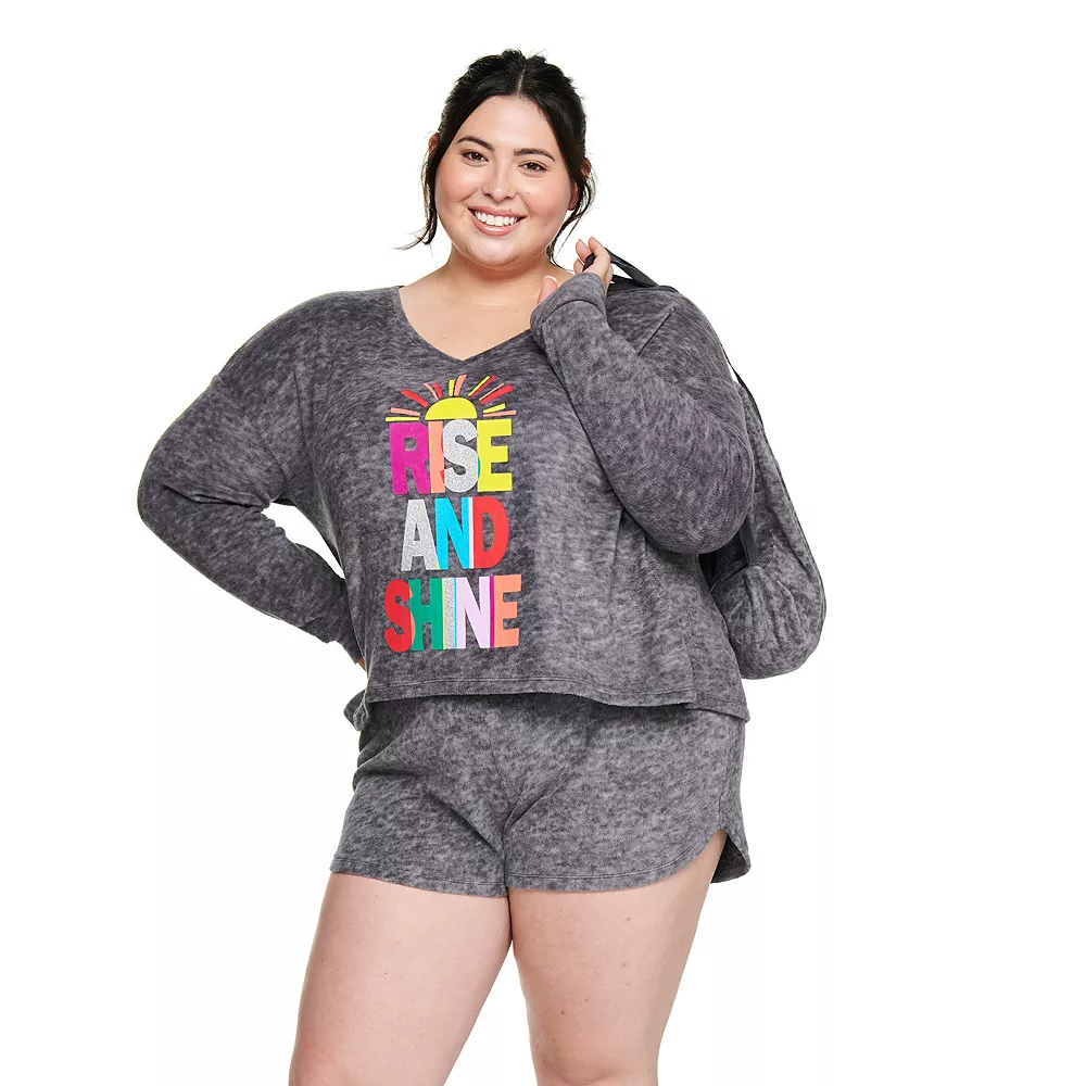 Juniors' Plus Size SO® Boxy Long Sleeve Pajama Top & Pajama Shorts Set 7 Juniors' Plus Size SO® Boxy Long Sleeve Pajama Top & Pajama Shorts Set - Image 7