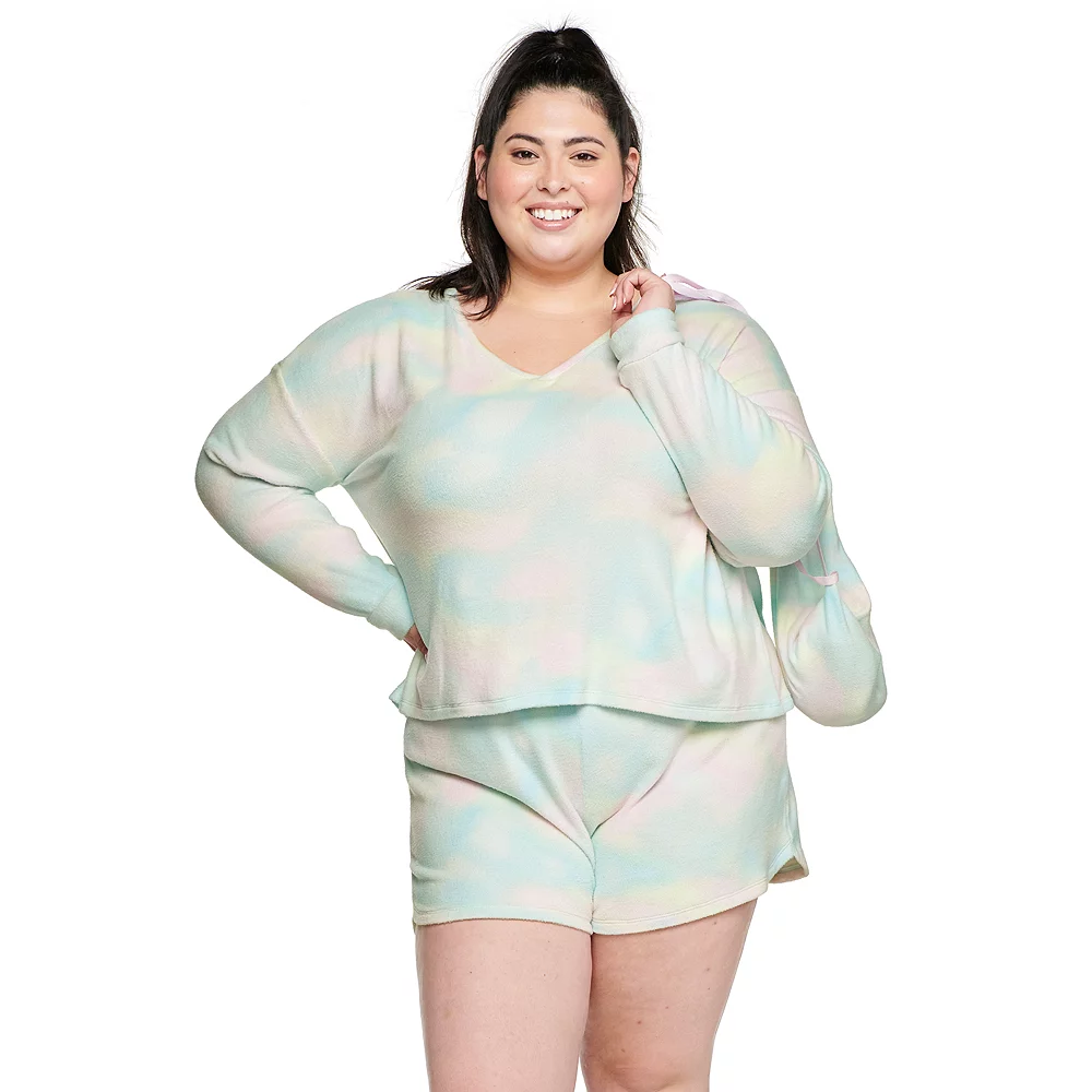 Juniors' Plus Size SO® Boxy Long Sleeve Pajama Top & Pajama Shorts Set 2 Juniors' Plus Size SO® Boxy Long Sleeve Pajama Top & Pajama Shorts Set - Image 2