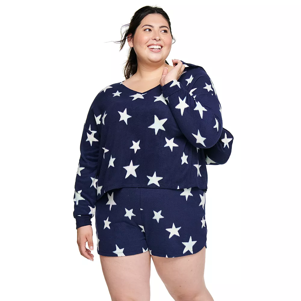 Juniors' Plus Size SO® Boxy Long Sleeve Pajama Top & Pajama Shorts Set 5 Juniors' Plus Size SO® Boxy Long Sleeve Pajama Top & Pajama Shorts Set - Image 5