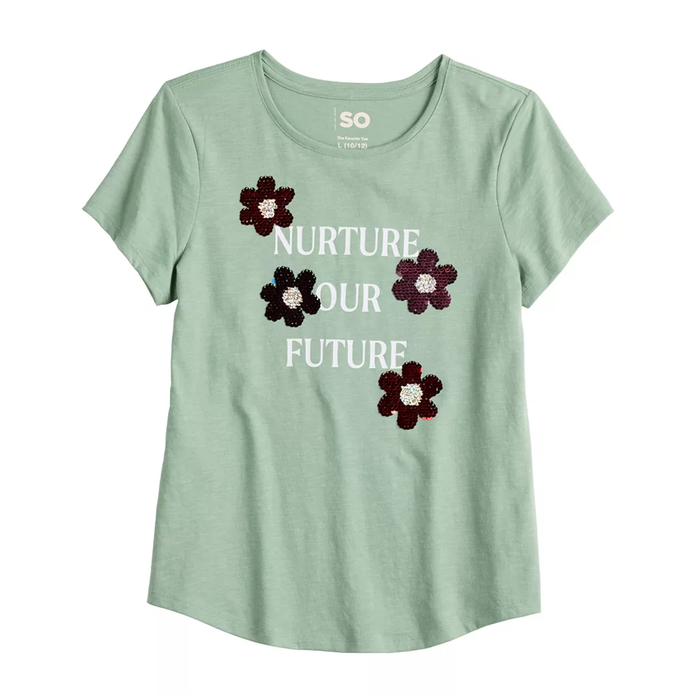 Girls 6-20 SO® Favorite Graphic Flippy Tee in Regular & Plus 10 Girls 6-20 SO® Favorite Graphic Flippy Tee in Regular & Plus - Image 10