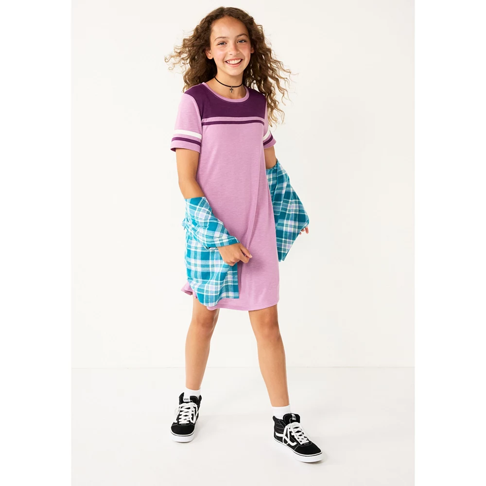 Girls 6-20 SO® Colorblock Varsity Tee Dress in Regular & Plus 7 Girls 6-20 SO® Colorblock Varsity Tee Dress in Regular & Plus - Image 7