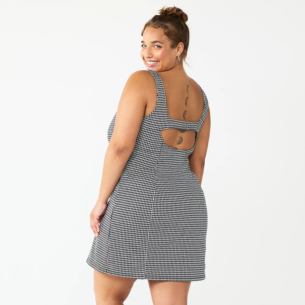 Juniors' Plus Size SO® Open Back Pinafore Mini Dress 2 Juniors' Plus Size SO® Open Back Pinafore Mini Dress - Image 2